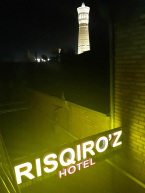 Hotel Risqiro'z Boutique